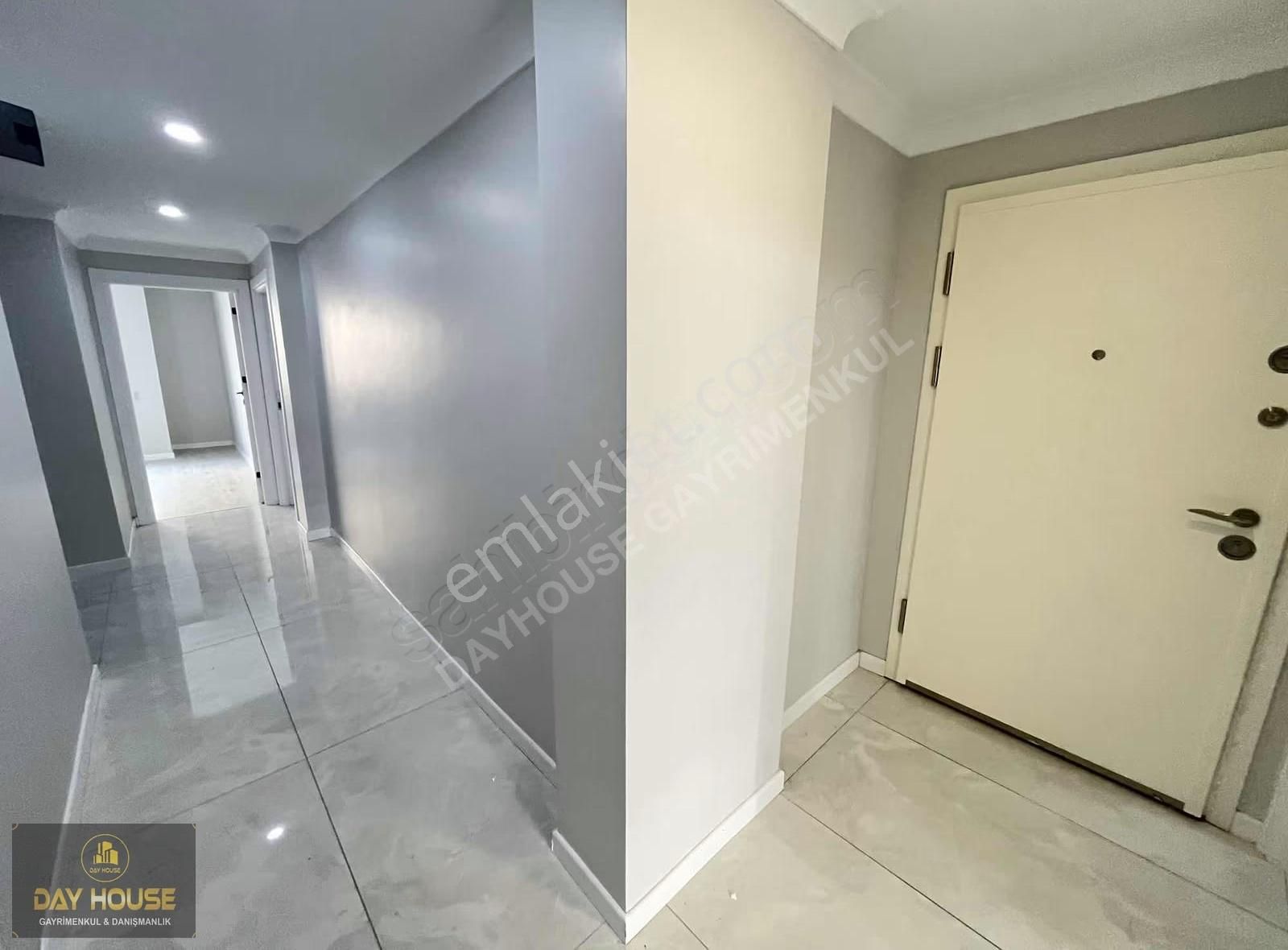 Day House Gayrimenkul'den 1 Yaşında Balkonlı Ara Kat - Görsel 8