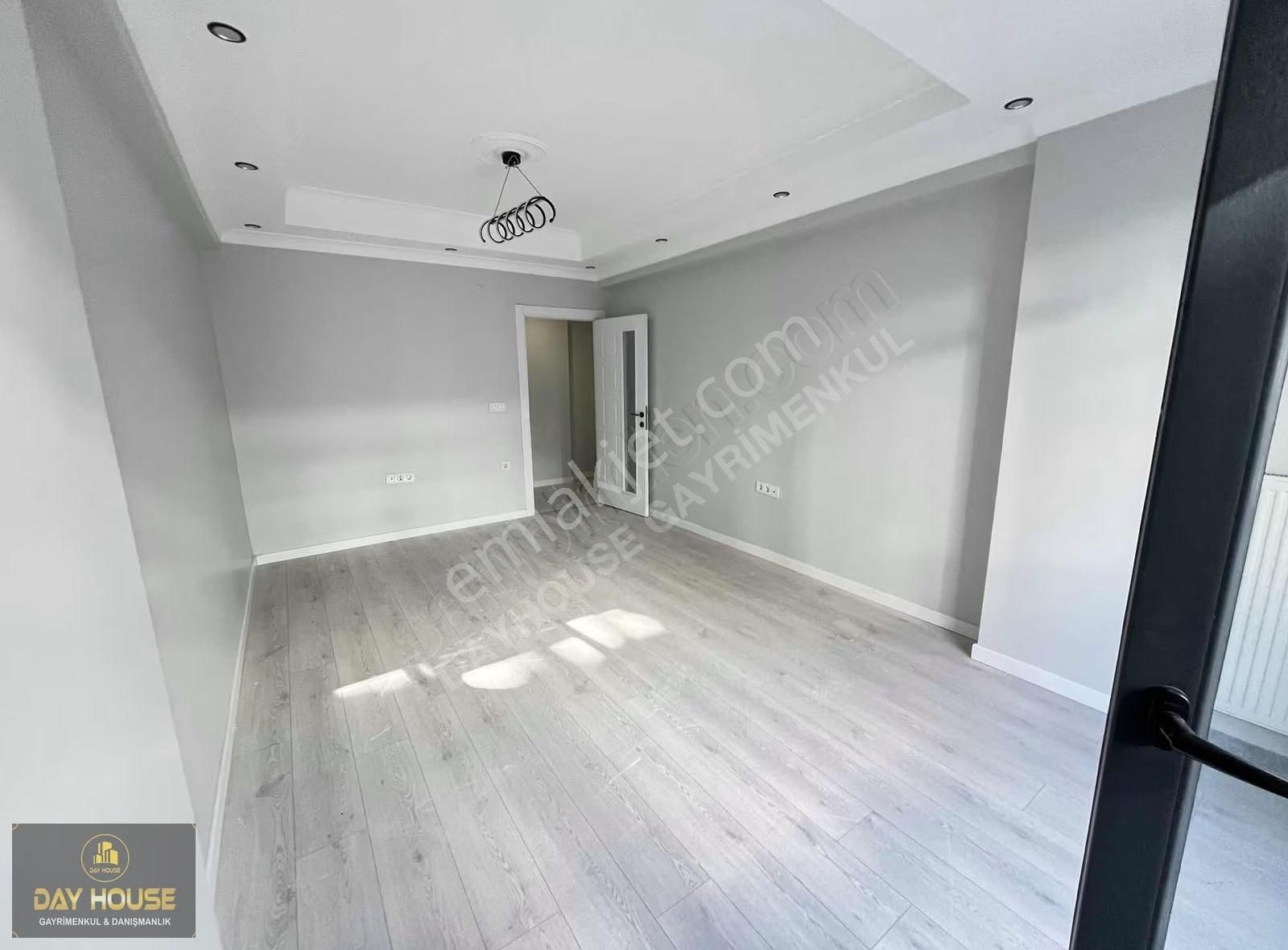 Day House Gayrimenkul'den 1 Yaşında Balkonlı Ara Kat - Görsel 10