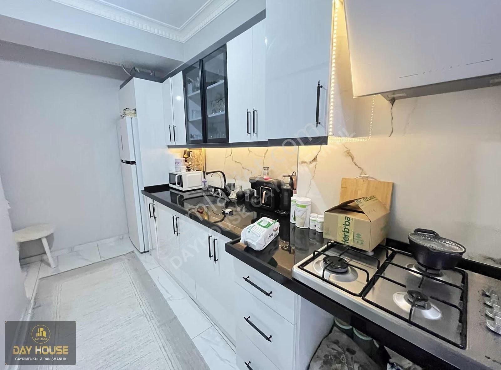 Day House'dan Huzurevi Dibinde 75.yıl'da Asansörlü Daire - Görsel 3