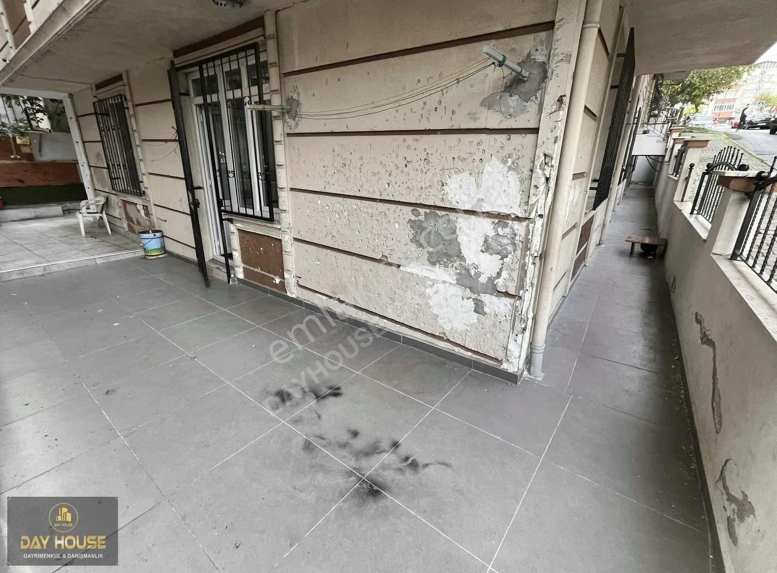 Zübeyde Hanım'da Ayrı Girişli 2+1 Yüksek Bahçe Katı - Görsel 8