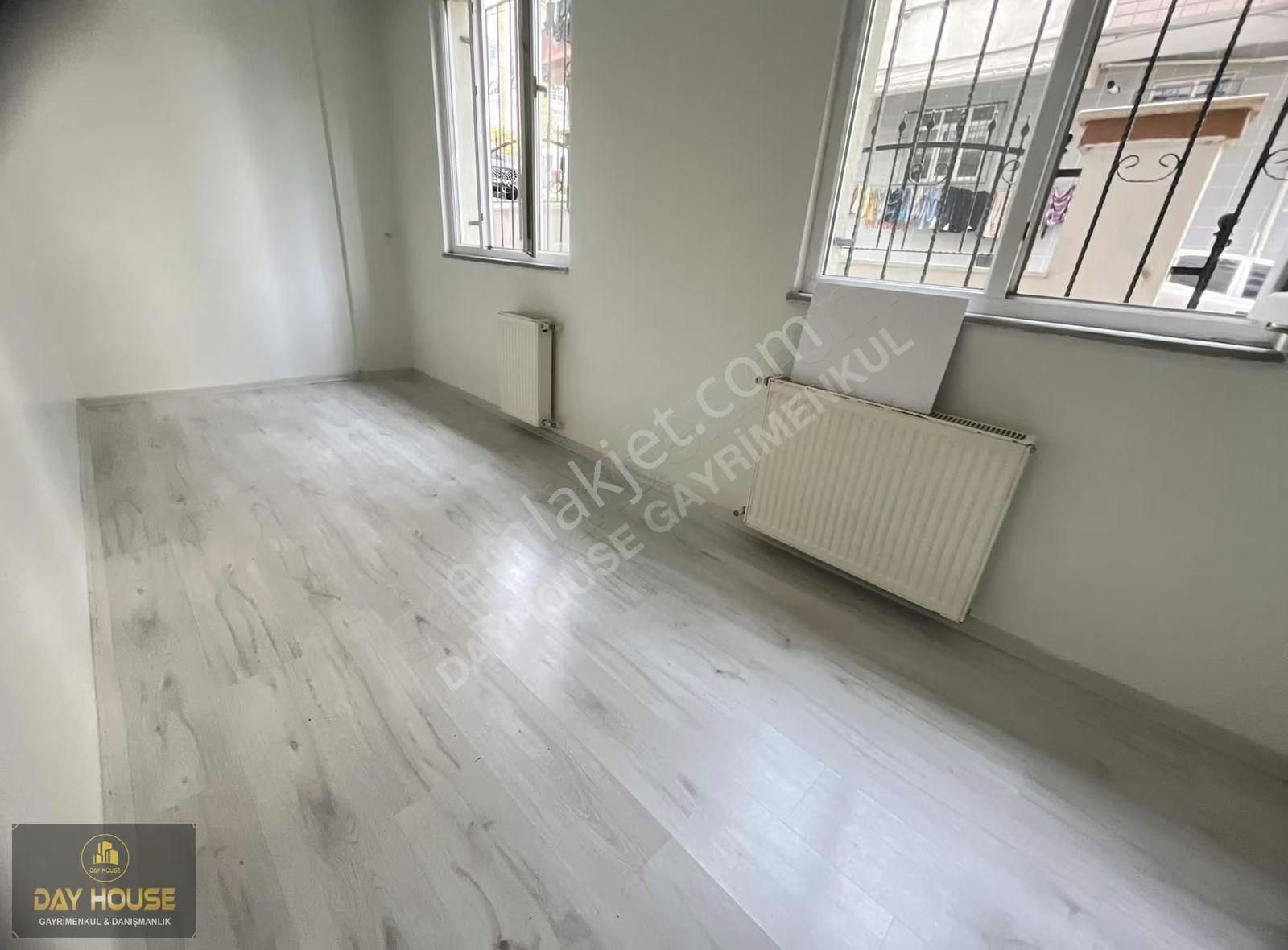 Zübeyde Hanım'da Ayrı Girişli 2+1 Yüksek Bahçe Katı - Görsel 12