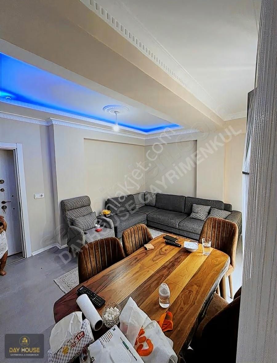 Day House Gayrimenkul'den 3 Yaşında Asansörlü Daire - Görsel 7