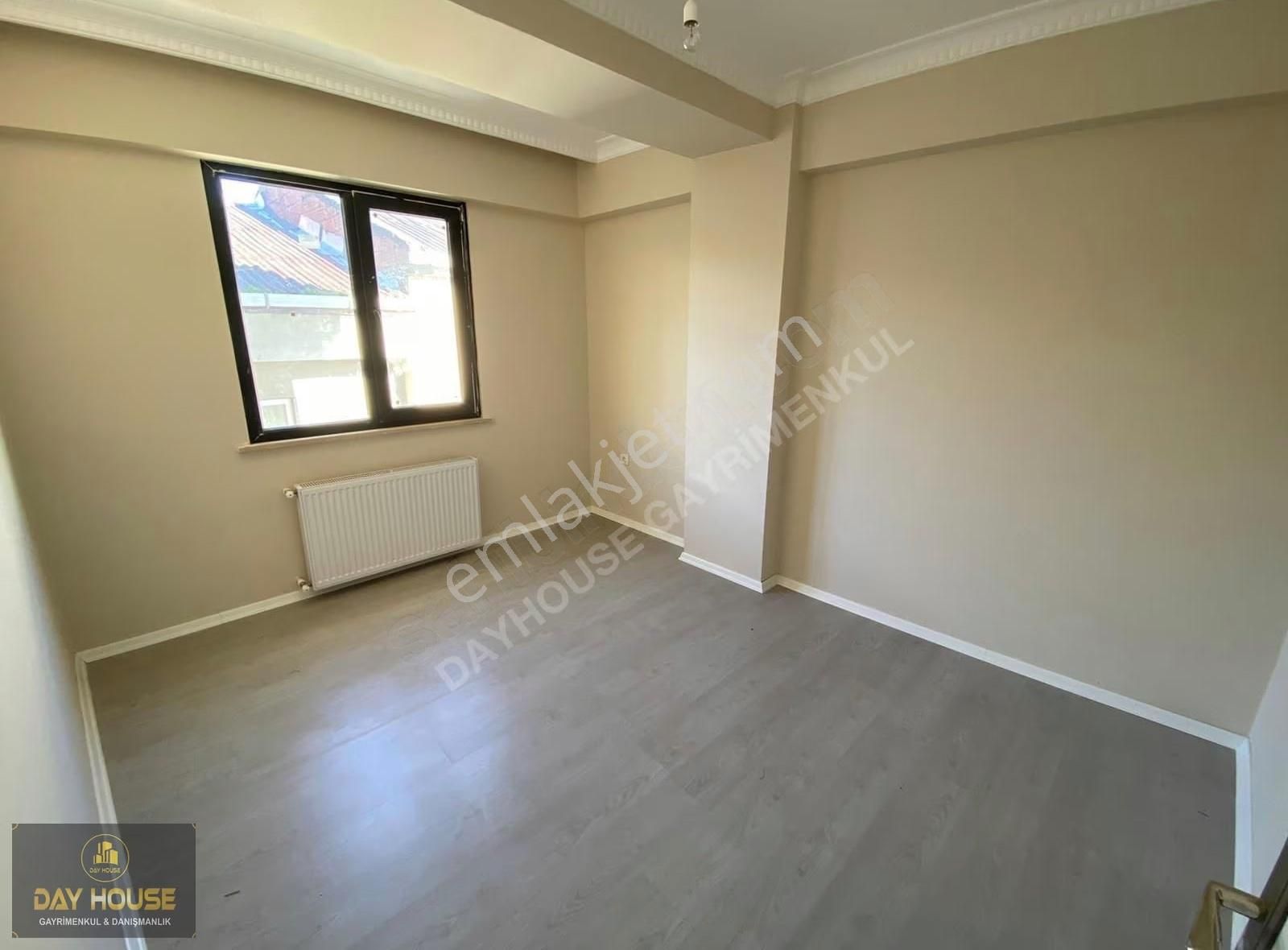 Day House Gayrimenkul'den 3 Yaşında Asansörlü Daire - Görsel 12