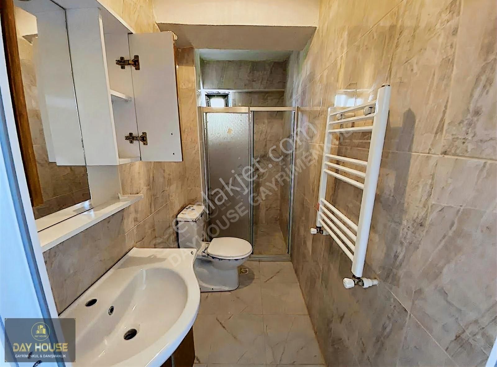 Day House Gayrimenkul'den 3 Yaşında Asansörlü Daire - Görsel 30