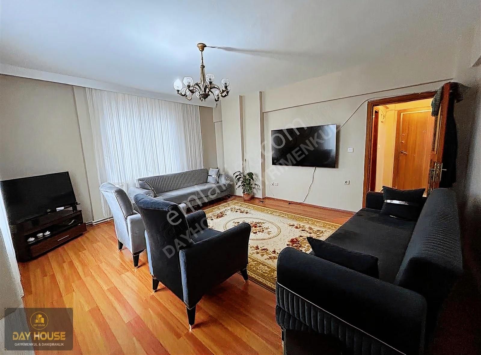 Day House'den Heykel Parkının Dibinde Ara Kat Daire - Görsel 6