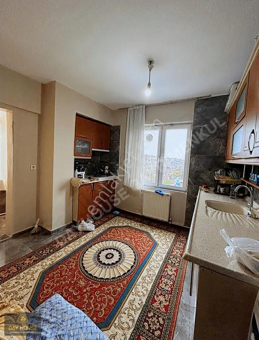 Day House'den Heykel Parkının Dibinde Ara Kat Daire - Görsel 4