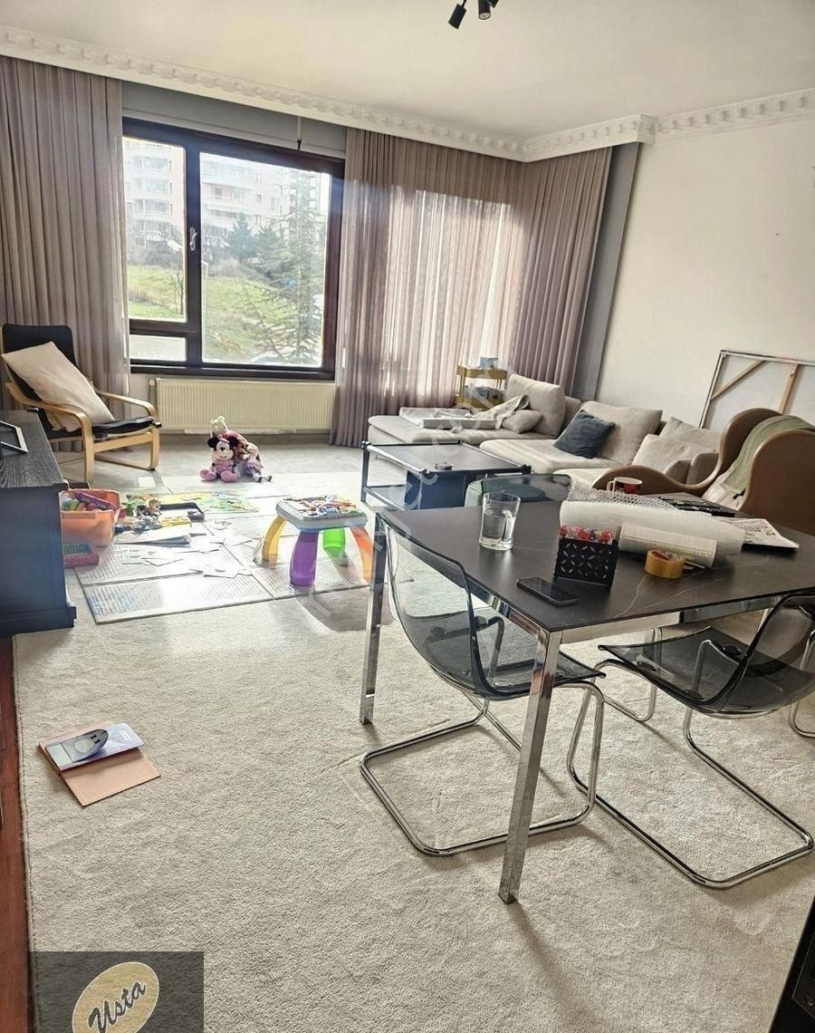 Çiğdem Mahallesinde Ara Katta 4+1 Mükemmel Kiralık Daire... - Görsel 25