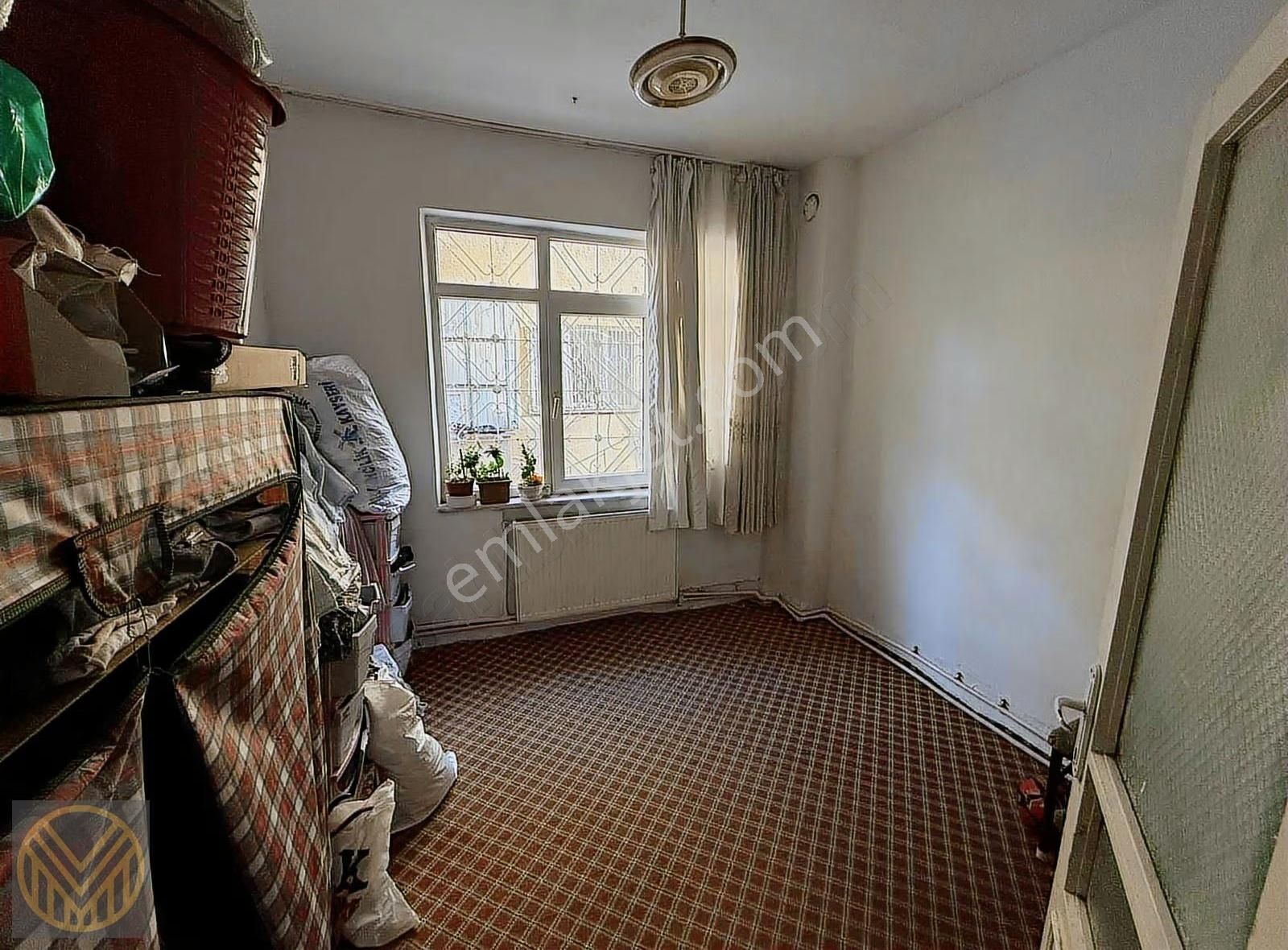 Aydınlıkevler'de Yatırımlık Meskenli Daire - Görsel 6