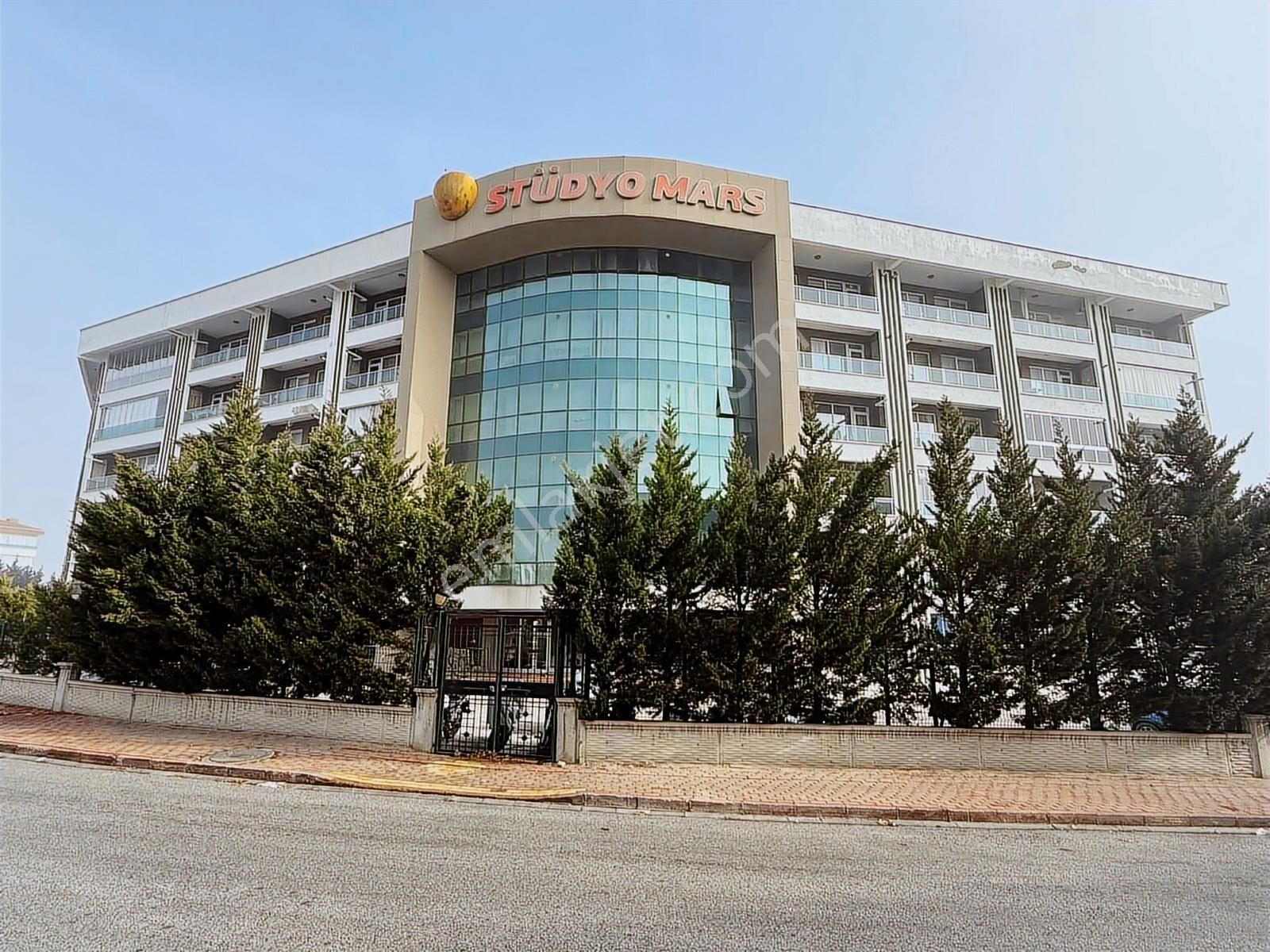 Orhan Gazi'den 2+1 Stüdyo Marsa Da Fırsat Dair Eşyalı Asansörlü - Görsel 5