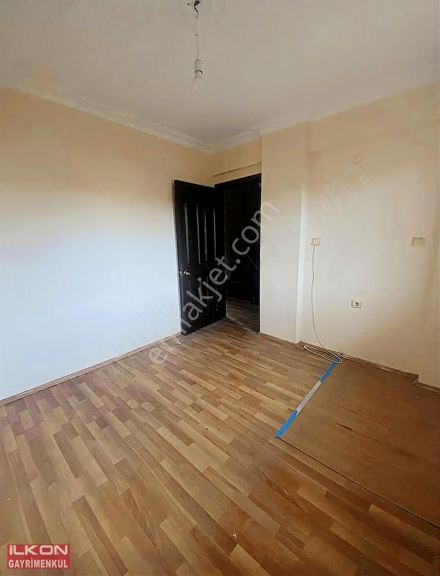 İlkon'dan Foça'da Nezih Konumda Satılık 4+1 Tripleks Villa - Görsel 12