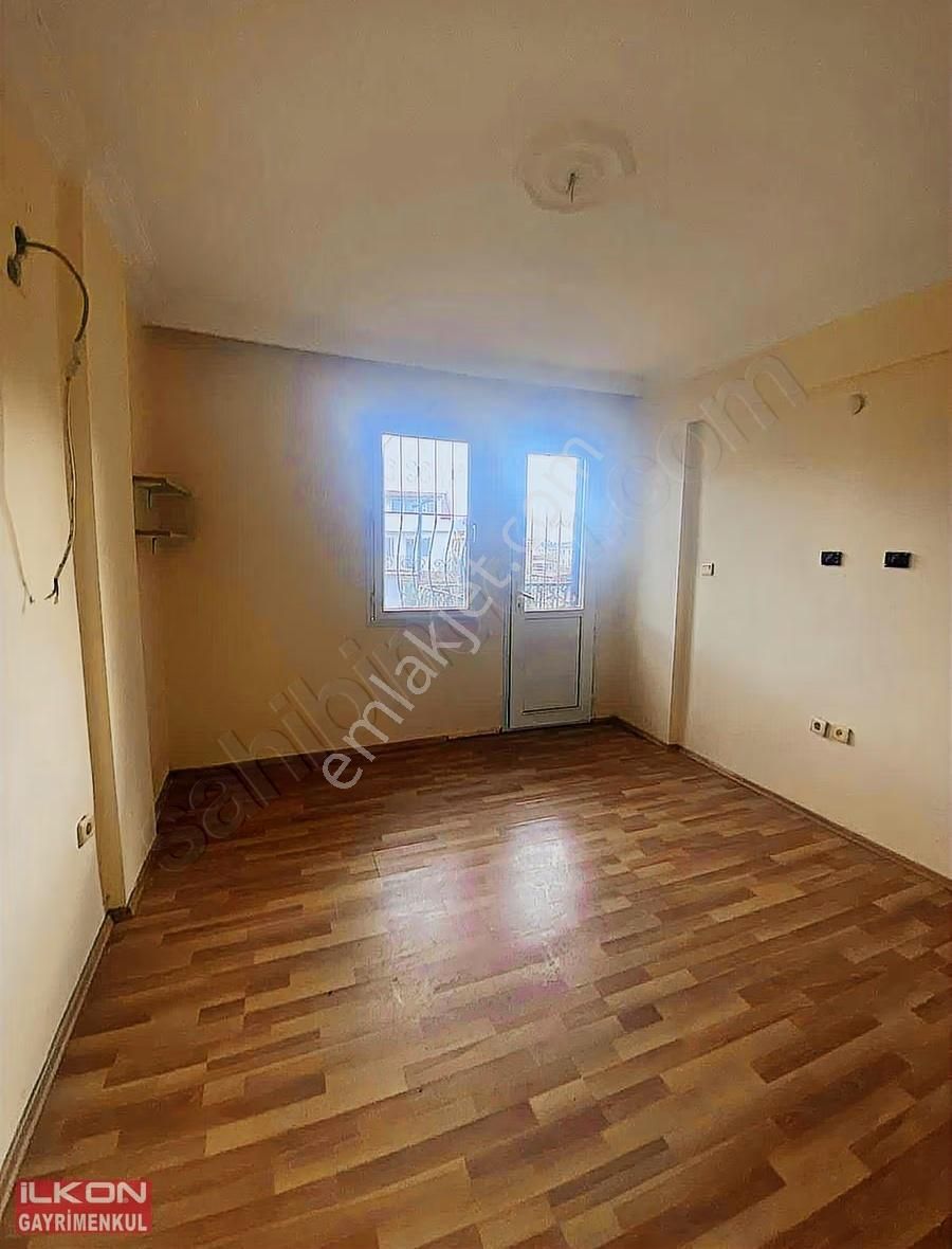 İlkon'dan Foça'da Nezih Konumda Satılık 4+1 Tripleks Villa - Görsel 29