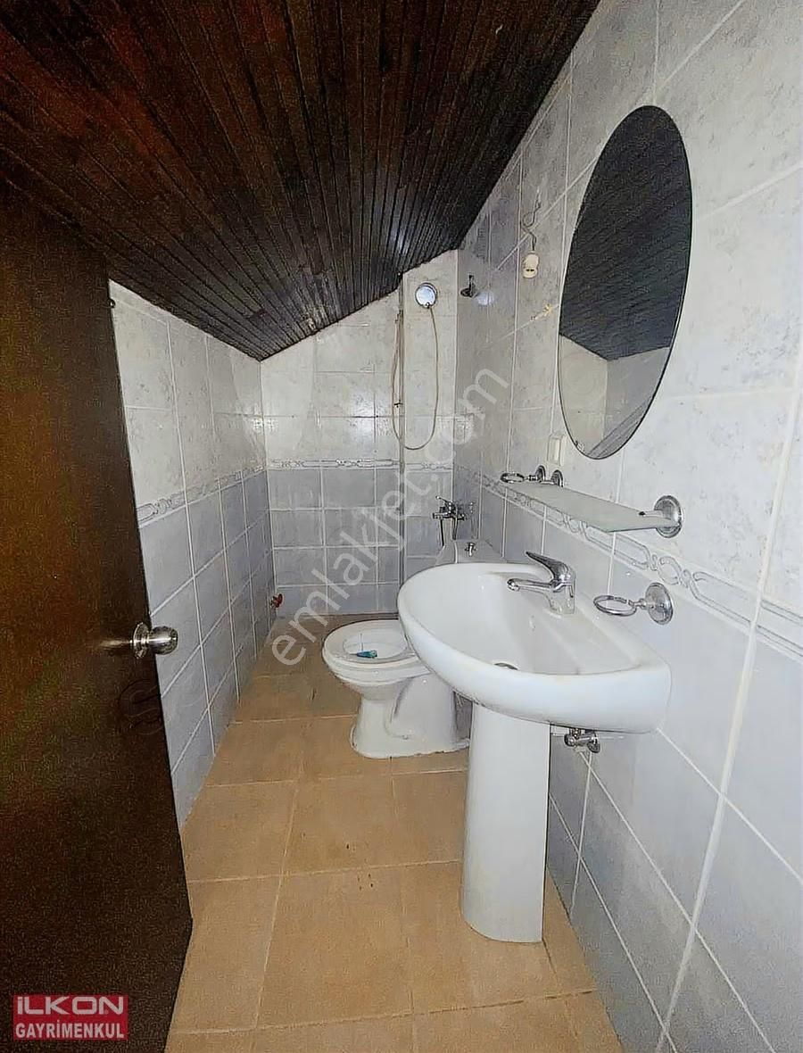 İlkon'dan Foça'da Nezih Konumda Satılık 4+1 Tripleks Villa - Görsel 11