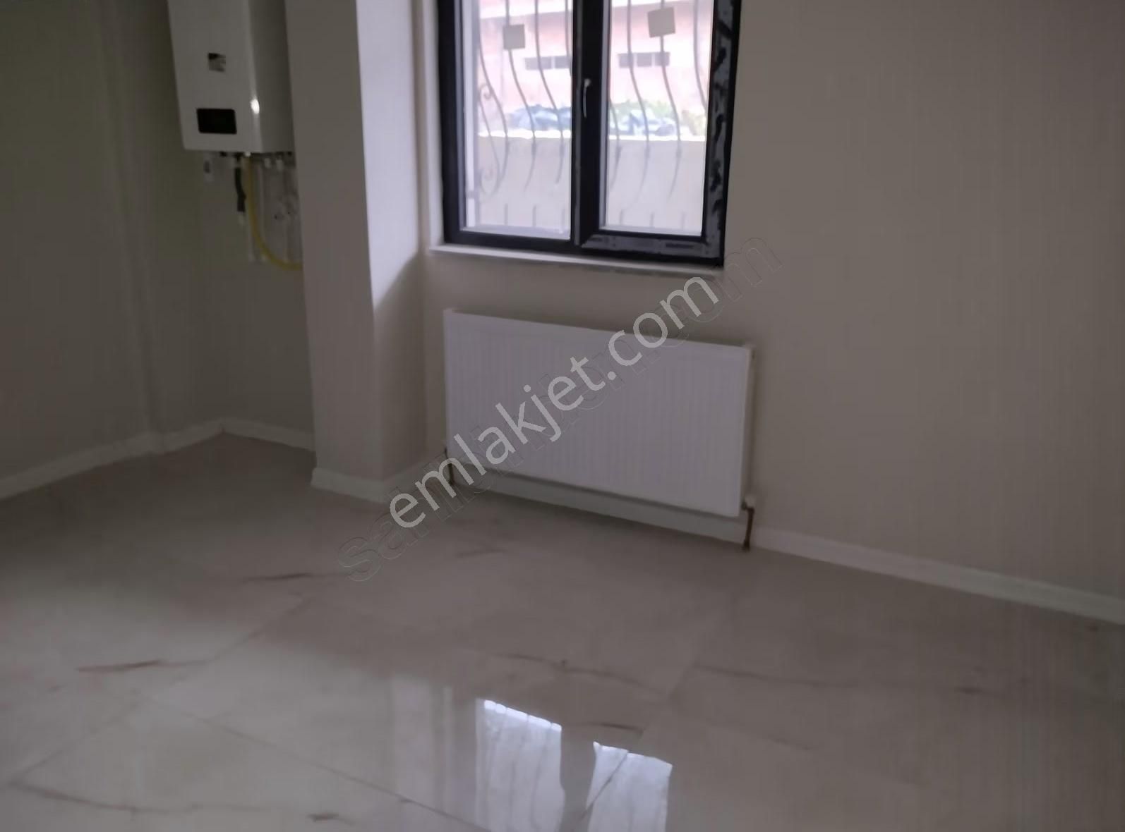 Hasanağa'da, Ayrı Mutfak, Kombili, Satılık 2+1 Sıfır Bahçe Katı - Görsel 9