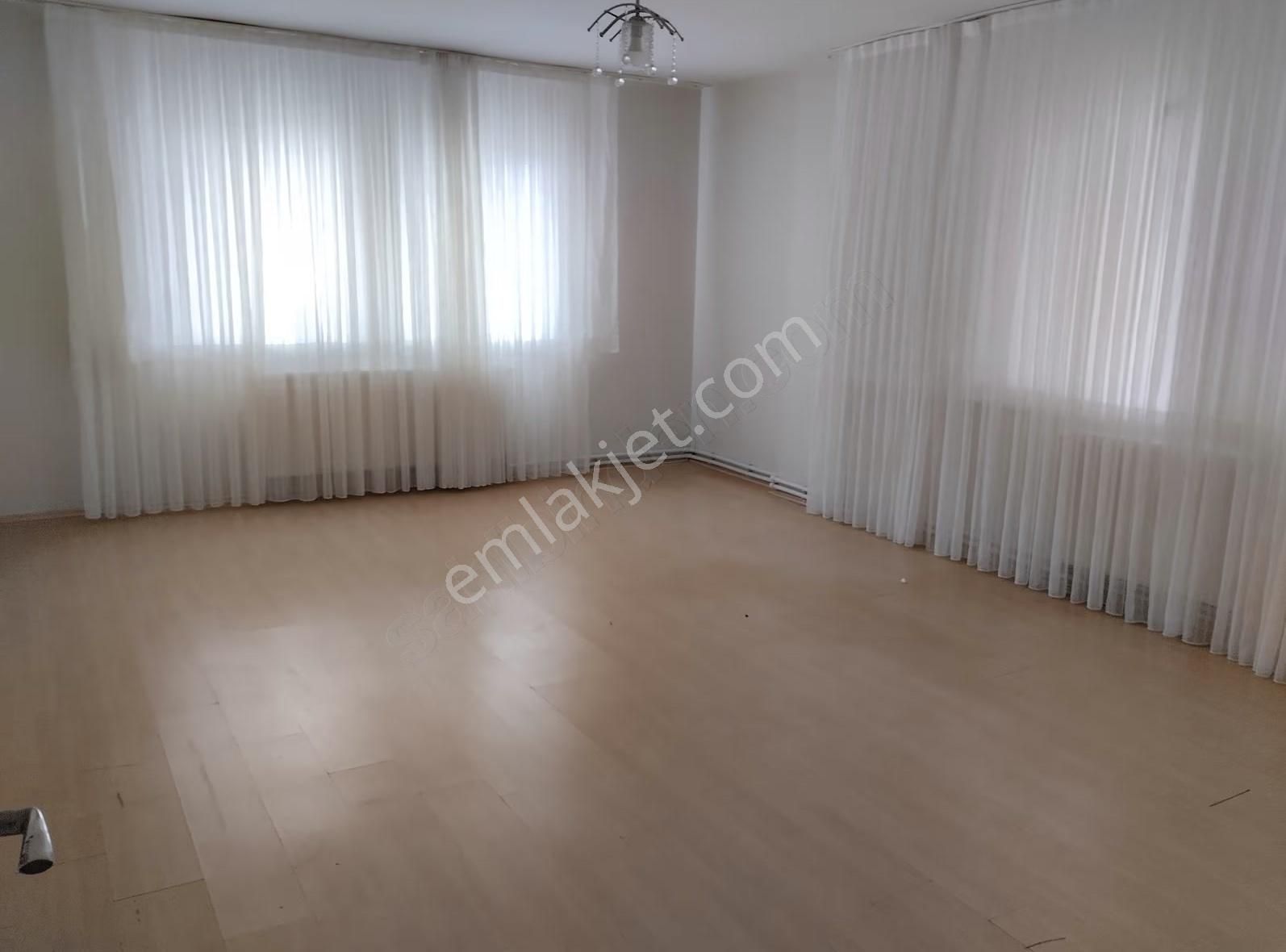 Görükle Mah. Site İçinde, Ayrı Mutfaklı, Geniş Kiralık 3+1 Daire - Görsel 13