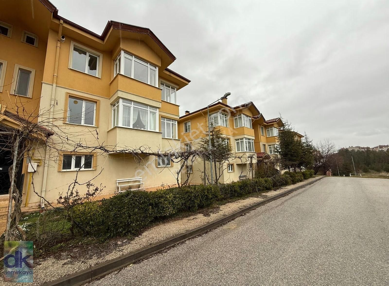 Demirkaya Emlak'tan Çankaya Mah. Alp Konutlarında Site İçi 3+1 - Görsel 31