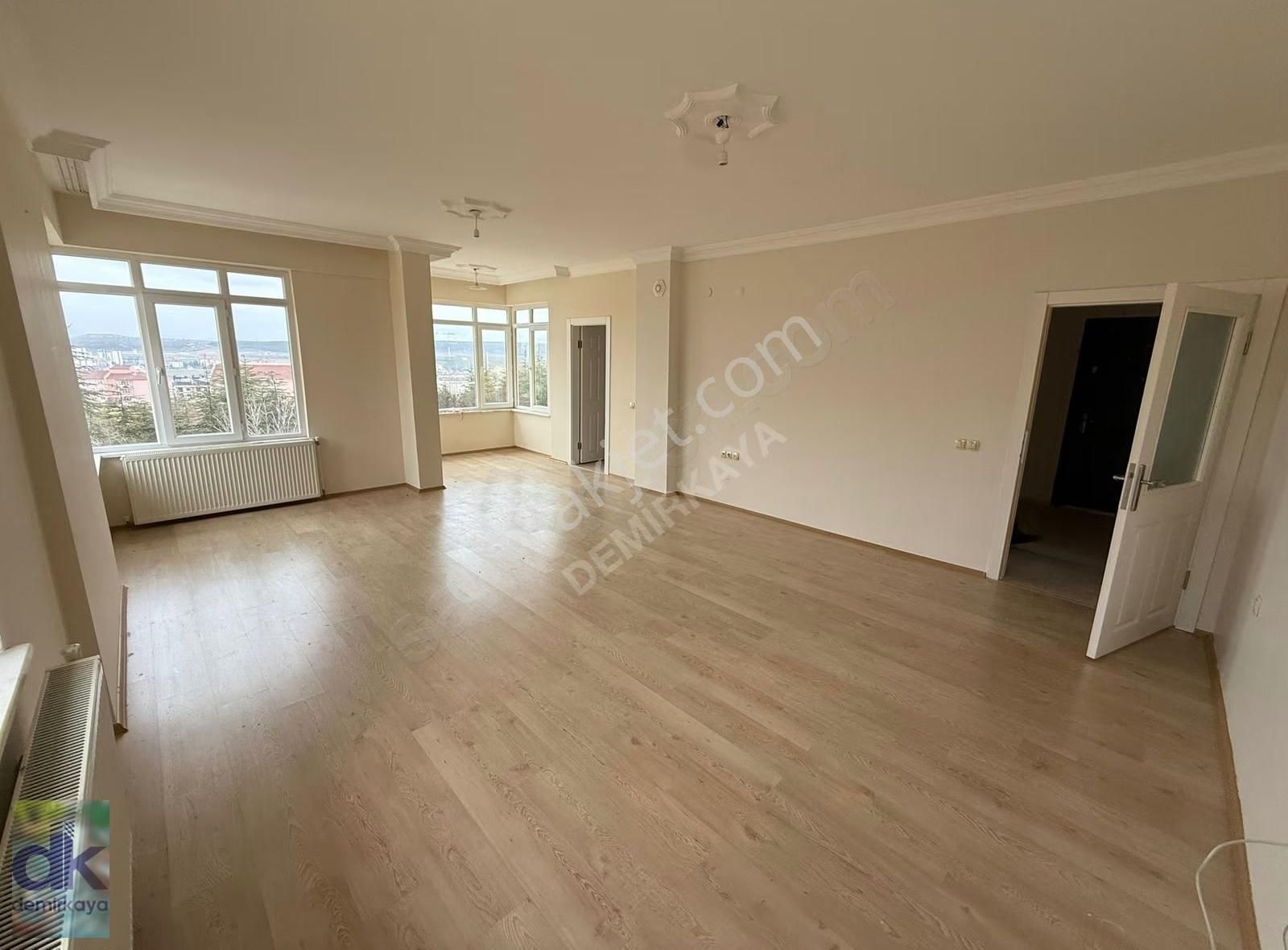 Demirkaya Emlak'tan Çankaya Mah. Alp Konutlarında Site İçi 3+1 - Görsel 9