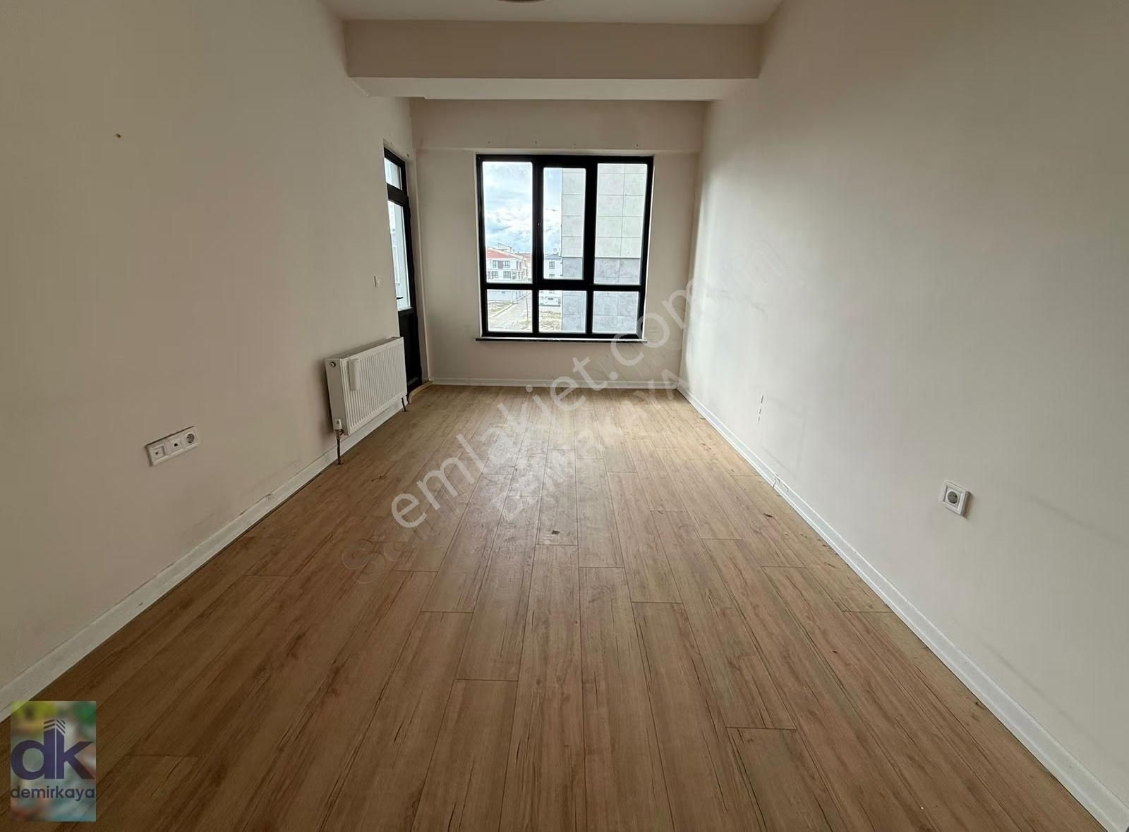 71 Evler Mah Şehir Hastanesi Yakını Candanel Bulvarı 3+1 Kiralık - Görsel 2