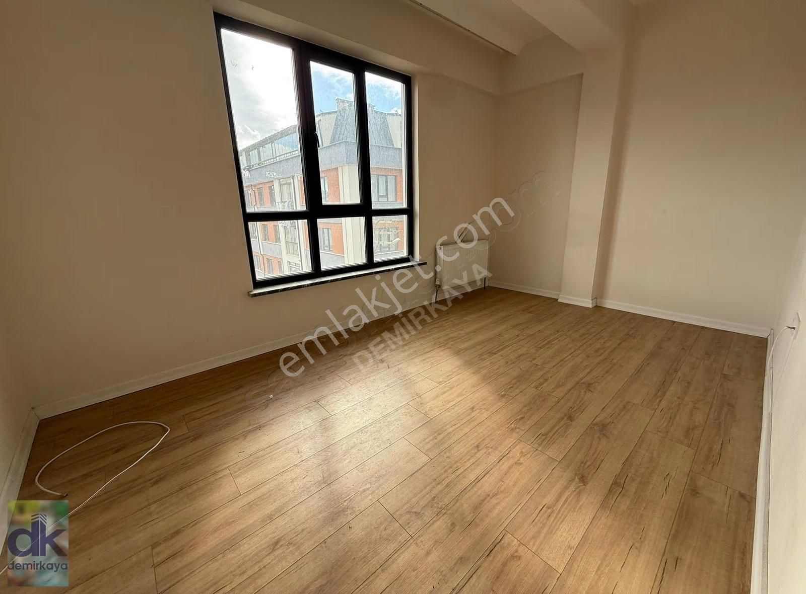 71 Evler Mah Şehir Hastanesi Yakını Candanel Bulvarı 3+1 Kiralık - Görsel 13