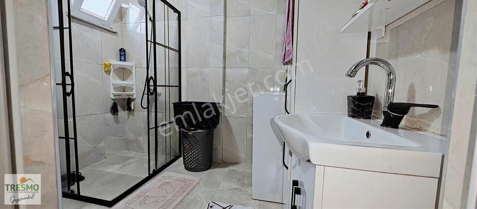 Körfez Çamlıtepe Mahallesi 2 Katlı Bahçeli Satılık Müstakil Bina - Görsel 2