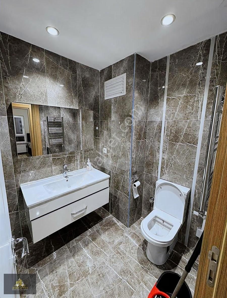 Bakyapı Sitesinde 3+1 Eşyalı Kiralık Daire - Görsel 15