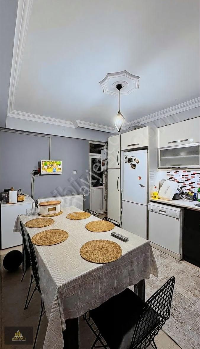 Zenith'den Meram Alavardı Mah. 3+1 Ara Kat Satılık Daire - Görsel 2