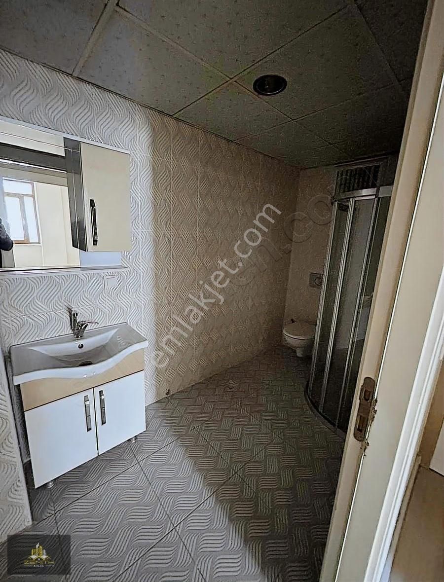 Emirgazi Mahallesi Satılık Fırsat Daire - Görsel 12