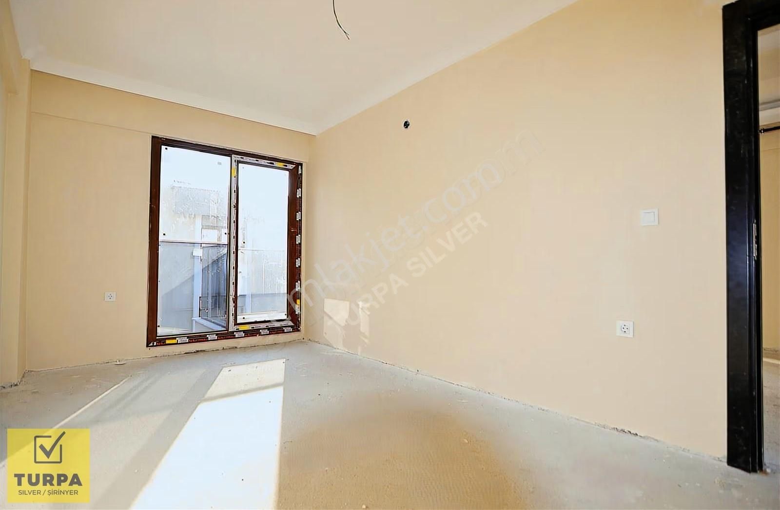 Teras Manzaralı Şirinyer İzbana Yakın Yatırımlık 1+1 - Görsel 8