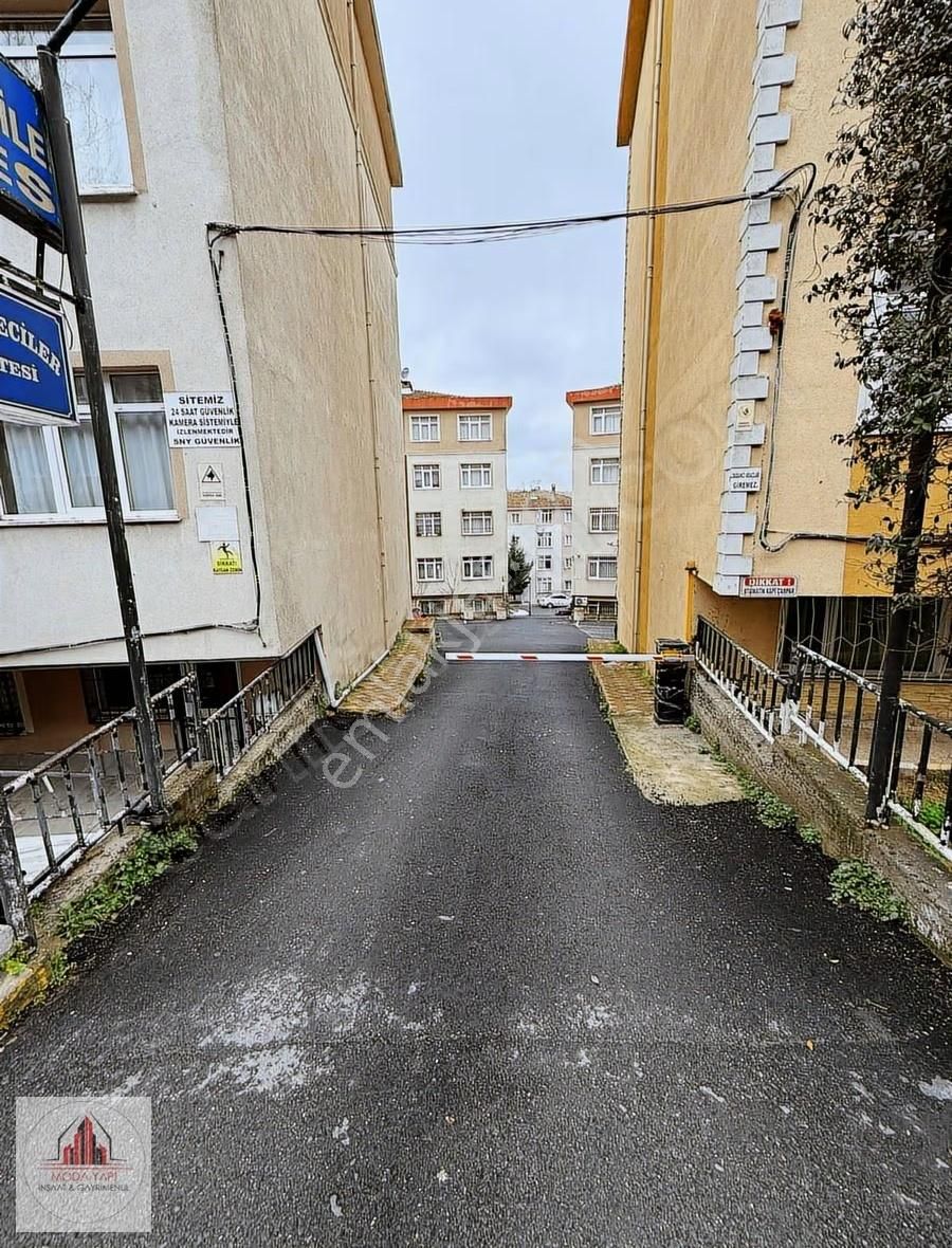 Site İçi A.otoparklı 2+1 Net 90 M2 5.kat Manzaralı 2+1 Daire....