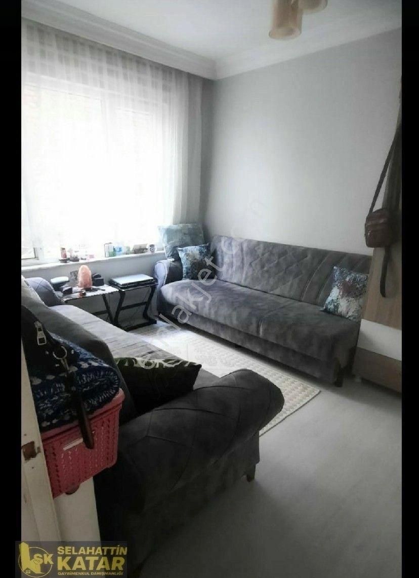 Setbaşıüstü Sakaldöken Cadde Üzeri 2+1.95m.2.kat.kombili. Daire - Görsel 5