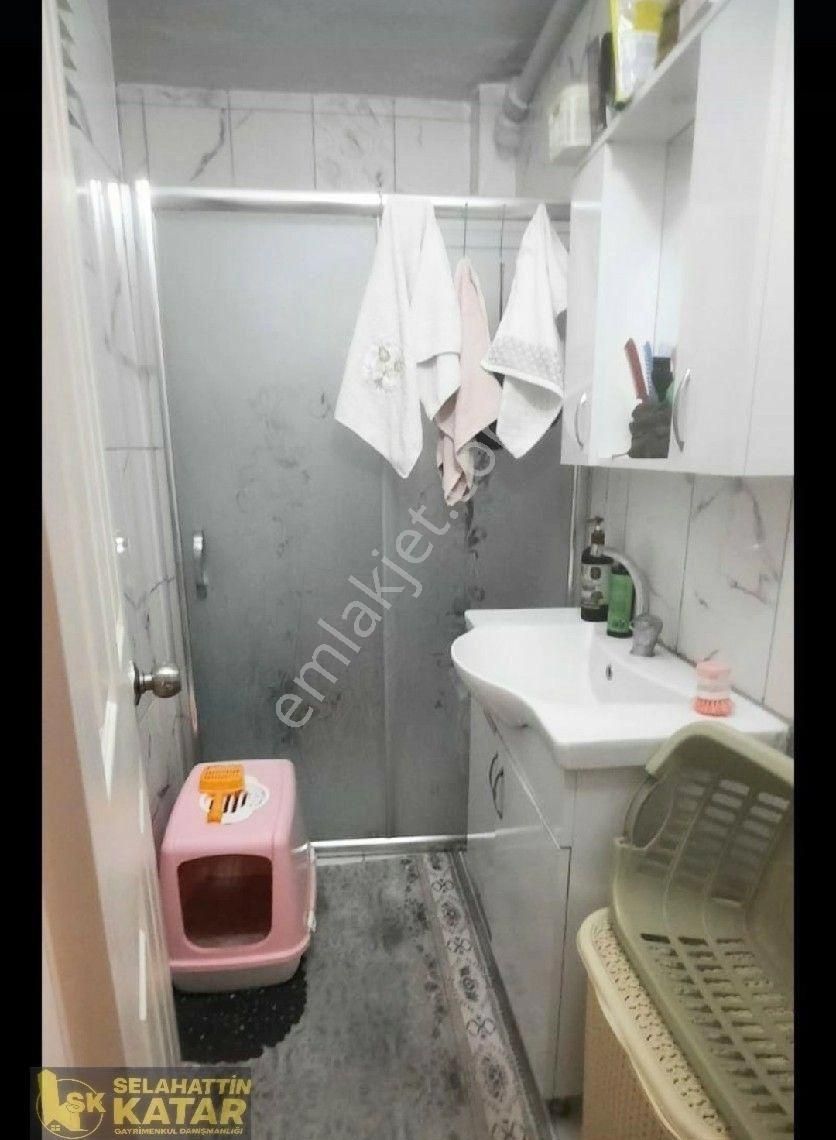 Setbaşıüstü Sakaldöken Cadde Üzeri 2+1.95m.2.kat.kombili. Daire - Görsel 10
