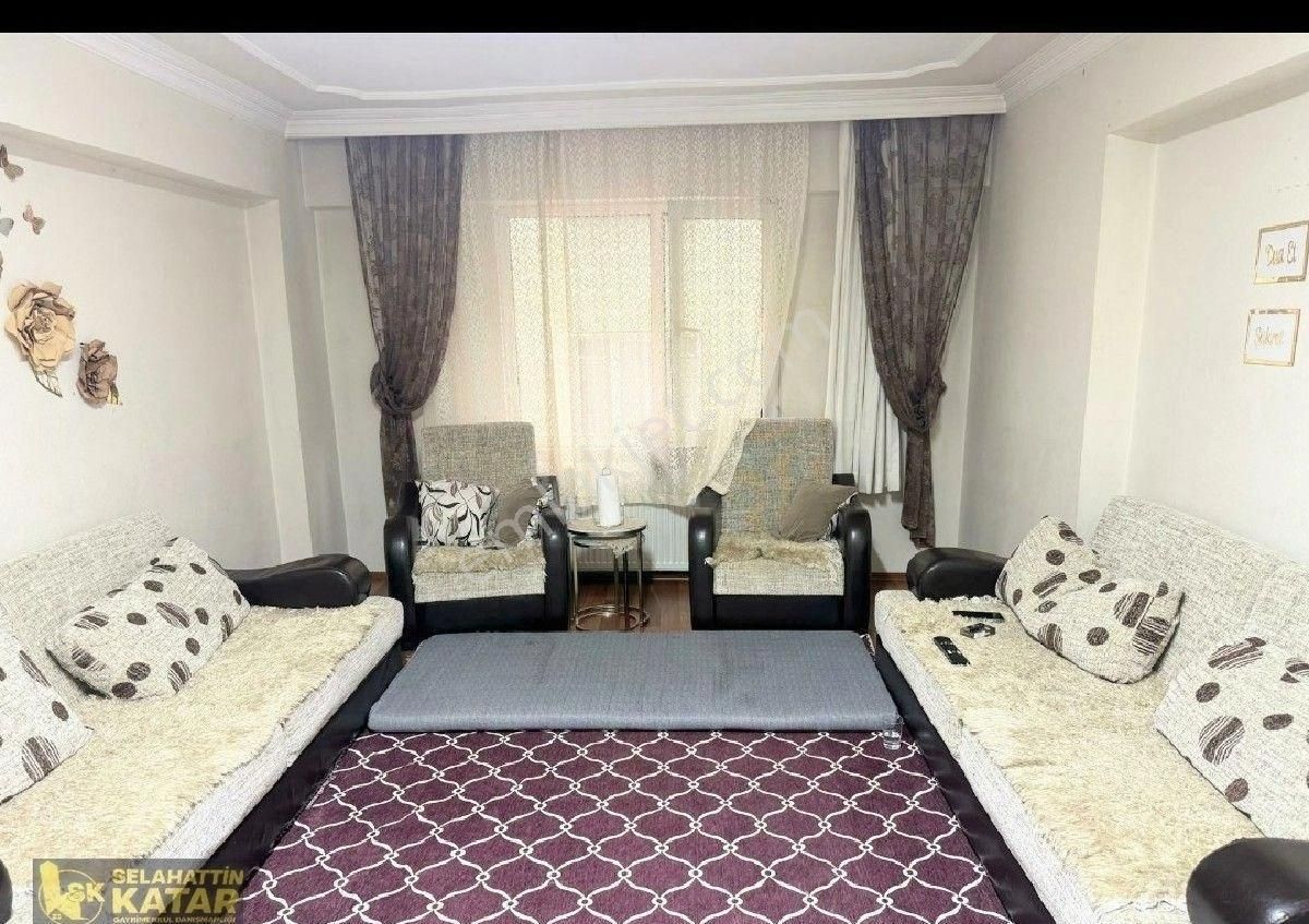 İncirli Cad.hacıseyfettin Mah.3+1.120m.1.kat.kombili Daire