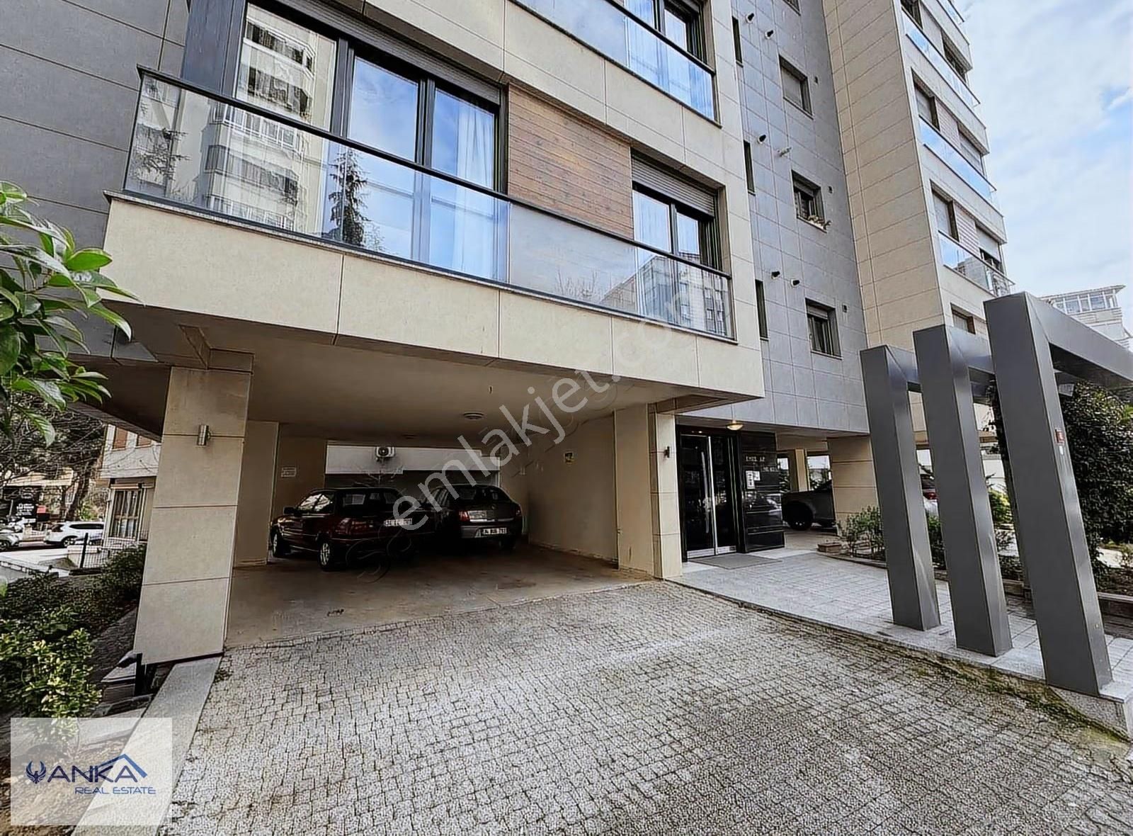 Kadıköy Kozyatağı Bostancı Metro Yanında 3+1 Kiralık Lüks Daire - Görsel 25