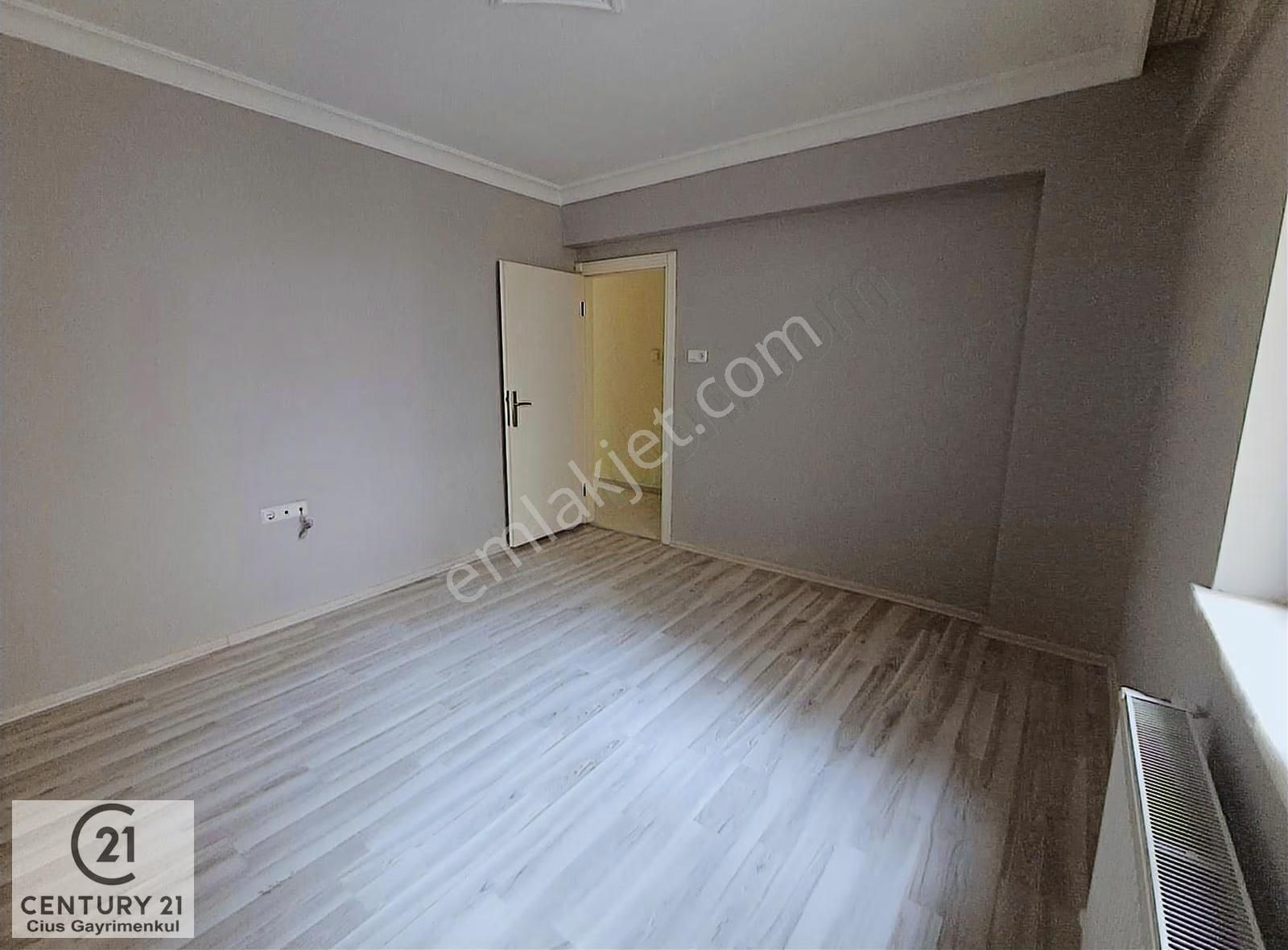 C21 Cius; Osmaniye'de 3+1 Yeni Binada Geniş Kiralık Daire - Görsel 12