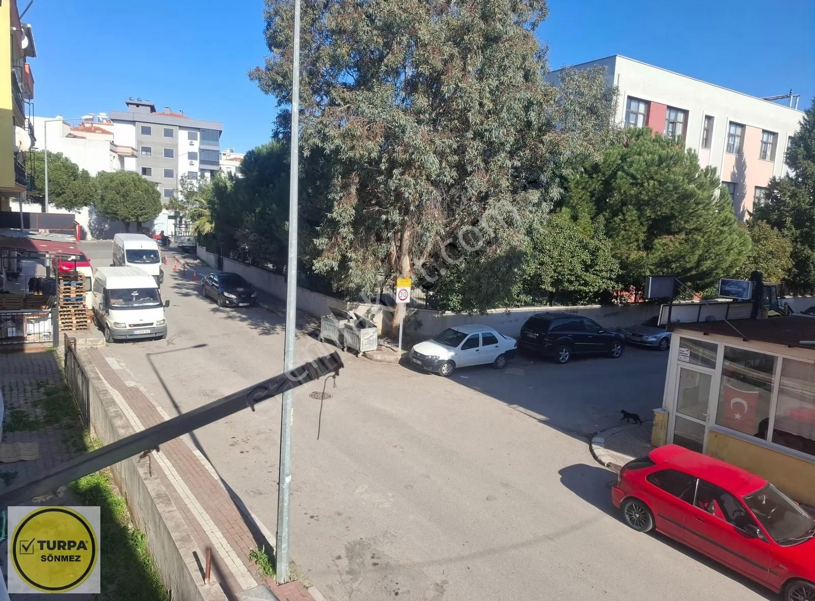 Menderes İlköğretim Okulu Yanı Satılık Arakat Daire - Görsel 30