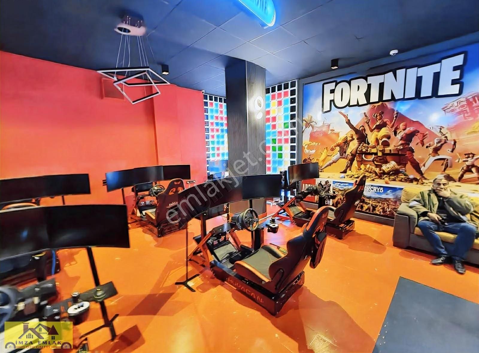 Alanya Merkezde Hazır Kiracılı İşlek Caddede Satılık Dükkan - Görsel 2