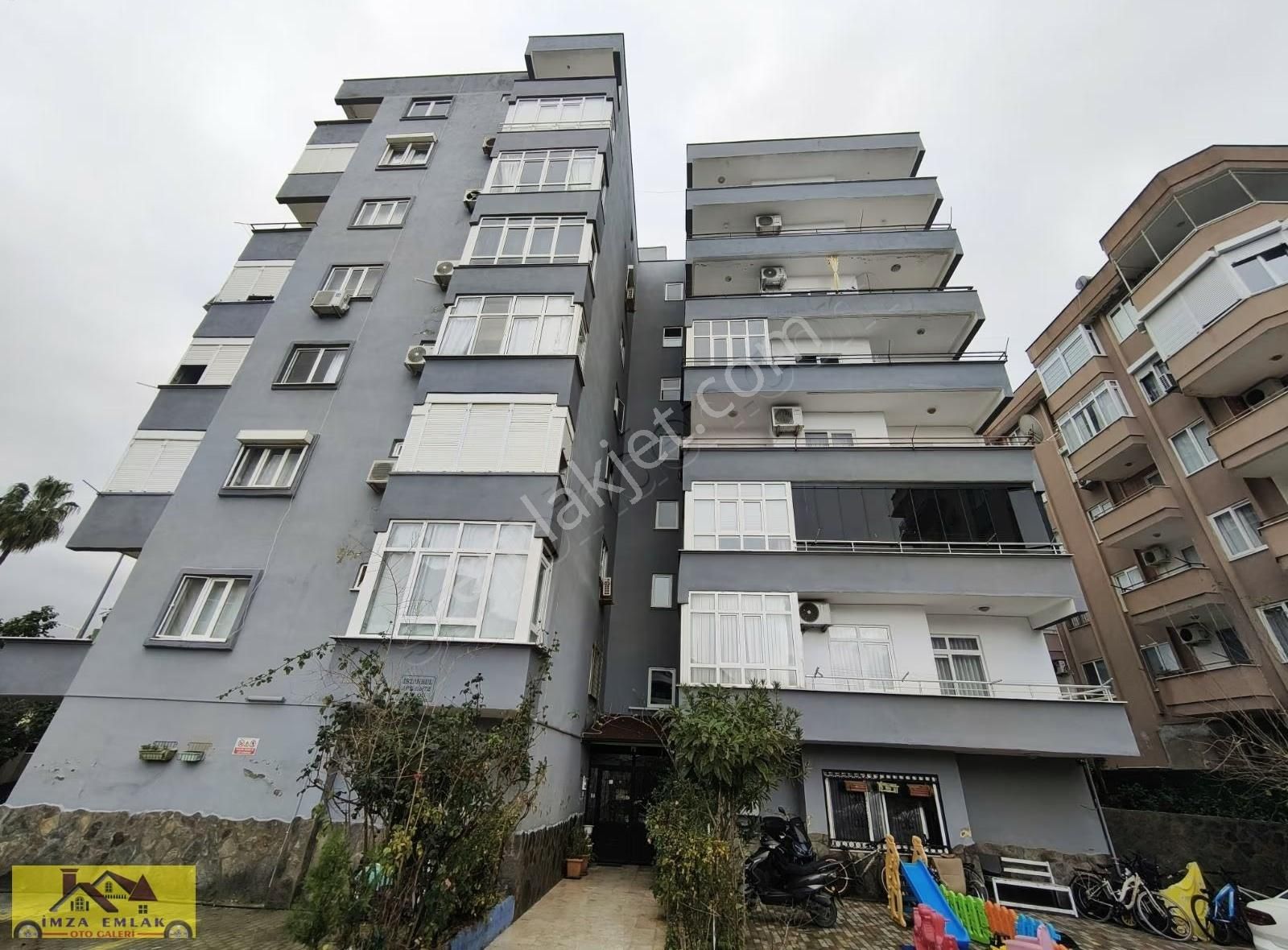Alanya Oba Sahil Tarafında 2 Oda 1 Salon Asansörlü, Eşyalı Kiral - Görsel 3