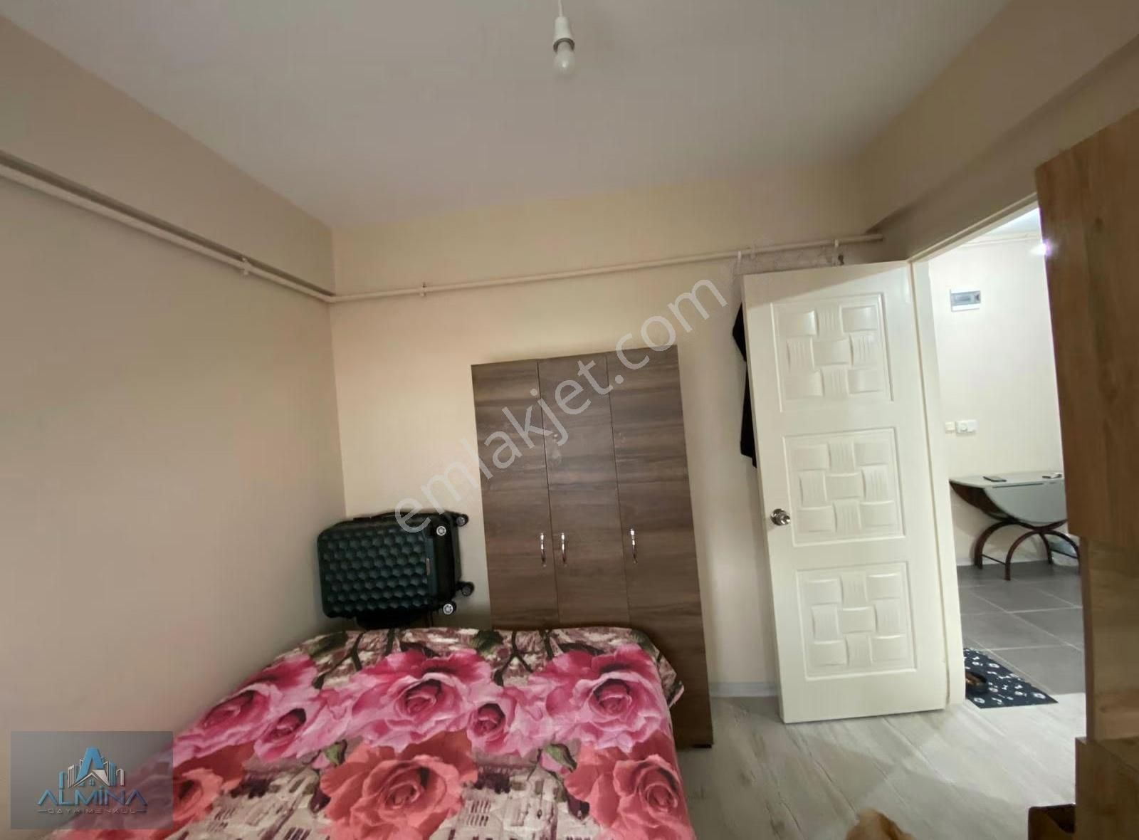 Almina'dan Anafartalar Cd Üstünde 1+1 Temiz Eşyalı Kiralık Daire - Görsel 13
