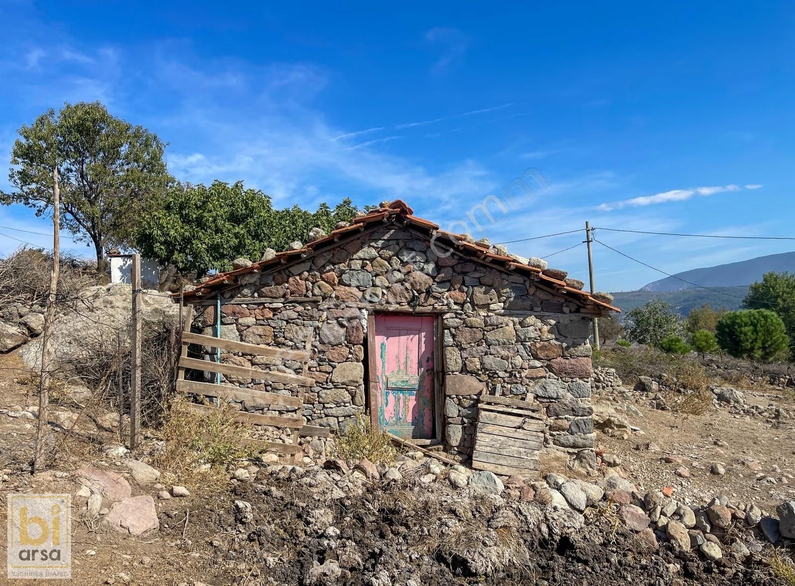 Taş Yapı ! İzmir'de!500m² Dikili Sahiline 1saat!bergamaya 30dk! - Görsel 2