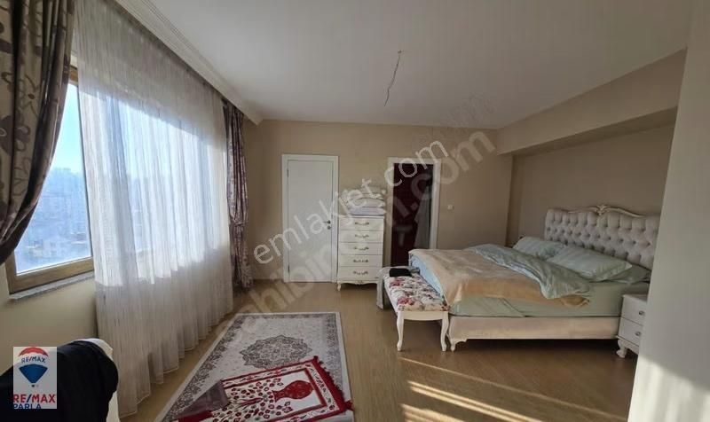 Tramvay Altında Gök Evlerde Site İçerisinde Satılık 4+1 Daire - Görsel 21