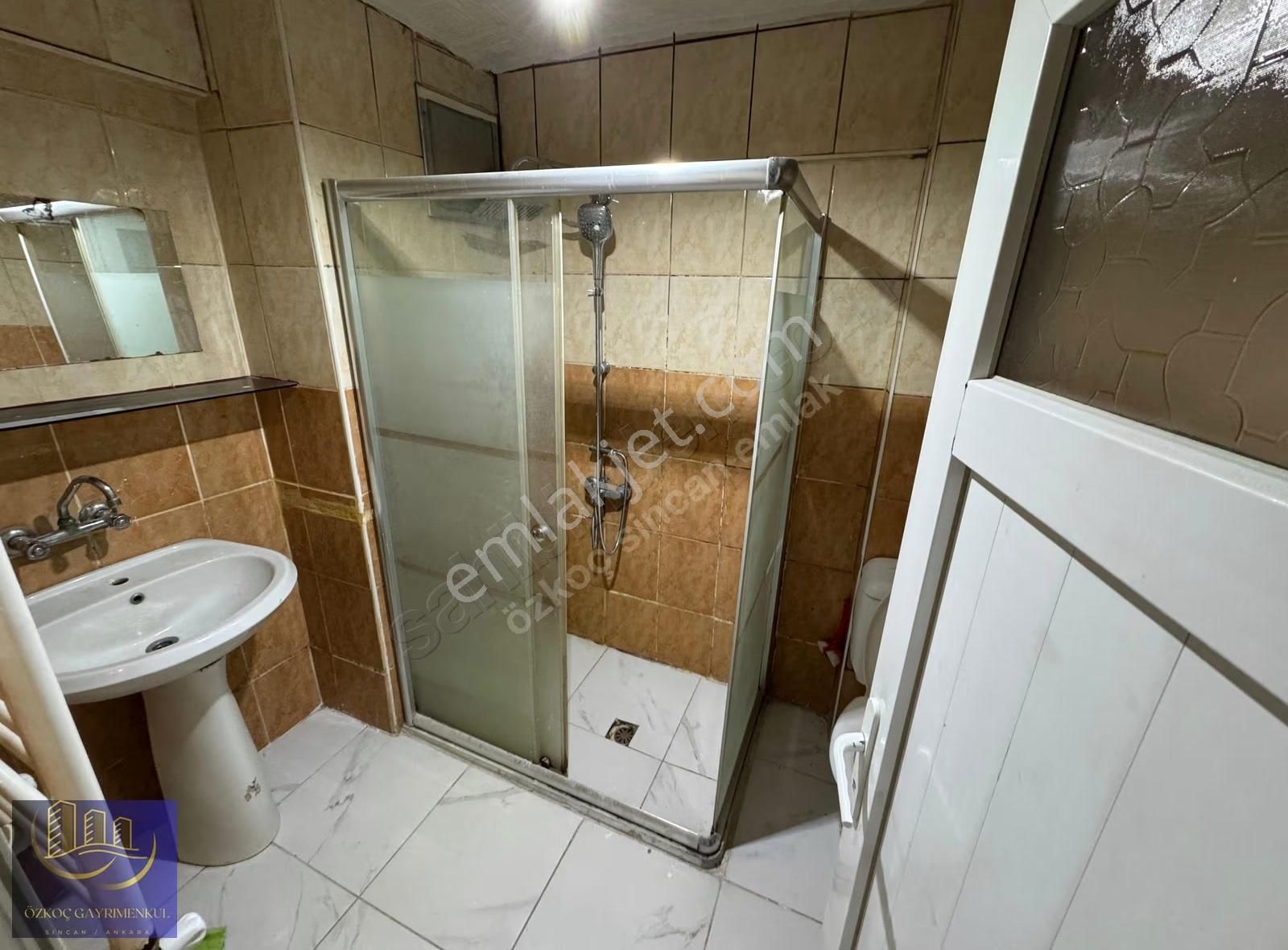 Akşemsettin'de 3+1 Bağımsız Salon Yapılı Geniş Metraj - Görsel 11