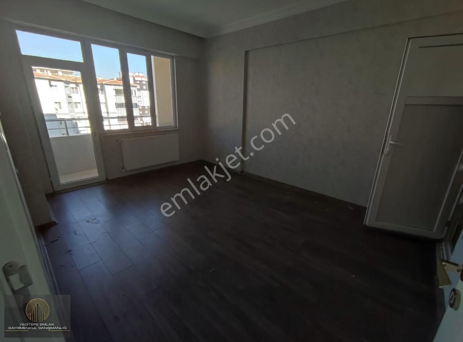 Yeditepe Emlak'tan Kaliteli Ve Geniş Yapılı 3+1! - Görsel 5