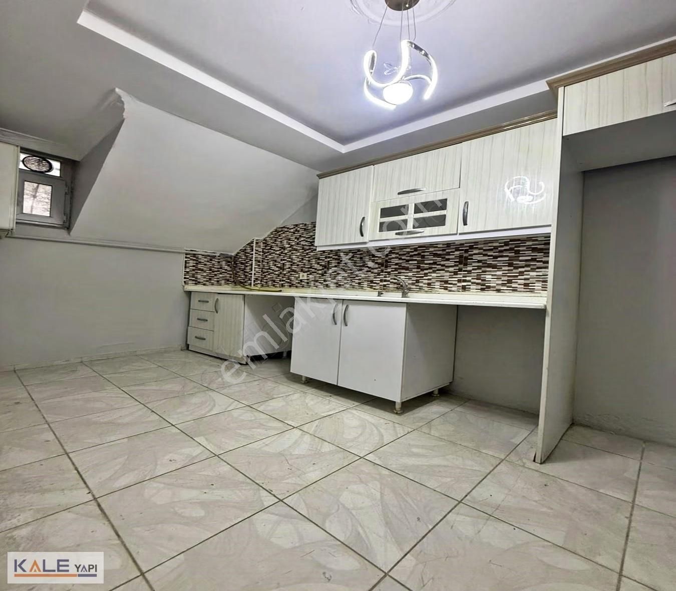 Kaçırılmayacak Fiyat! Gelişen Bölgede 2+1 Satılık Daire - Görsel 11