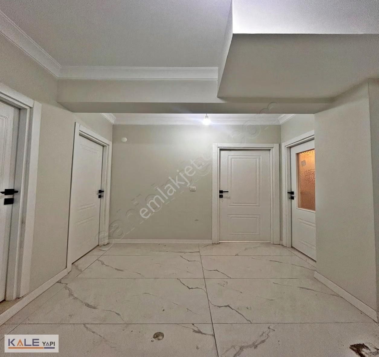 Bahçeşehire Komşu Yüksek Prim Fırsatı Satılık 3+1 Daire - Görsel 29