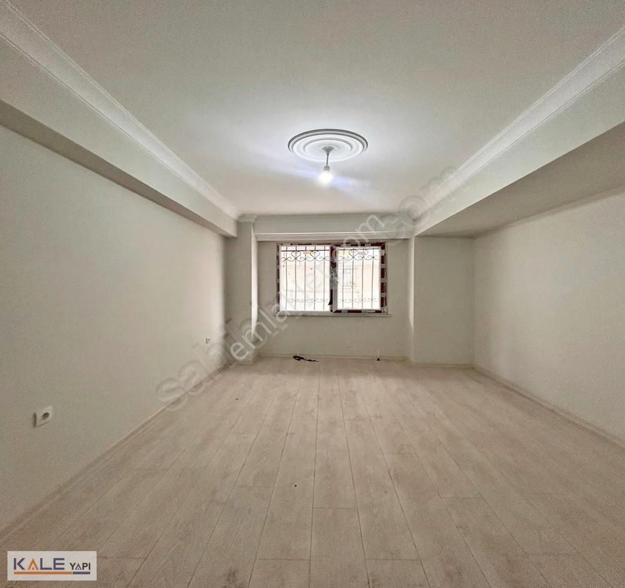 Bahçeşehire Komşu Yüksek Prim Fırsatı Satılık 3+1 Daire - Görsel 8