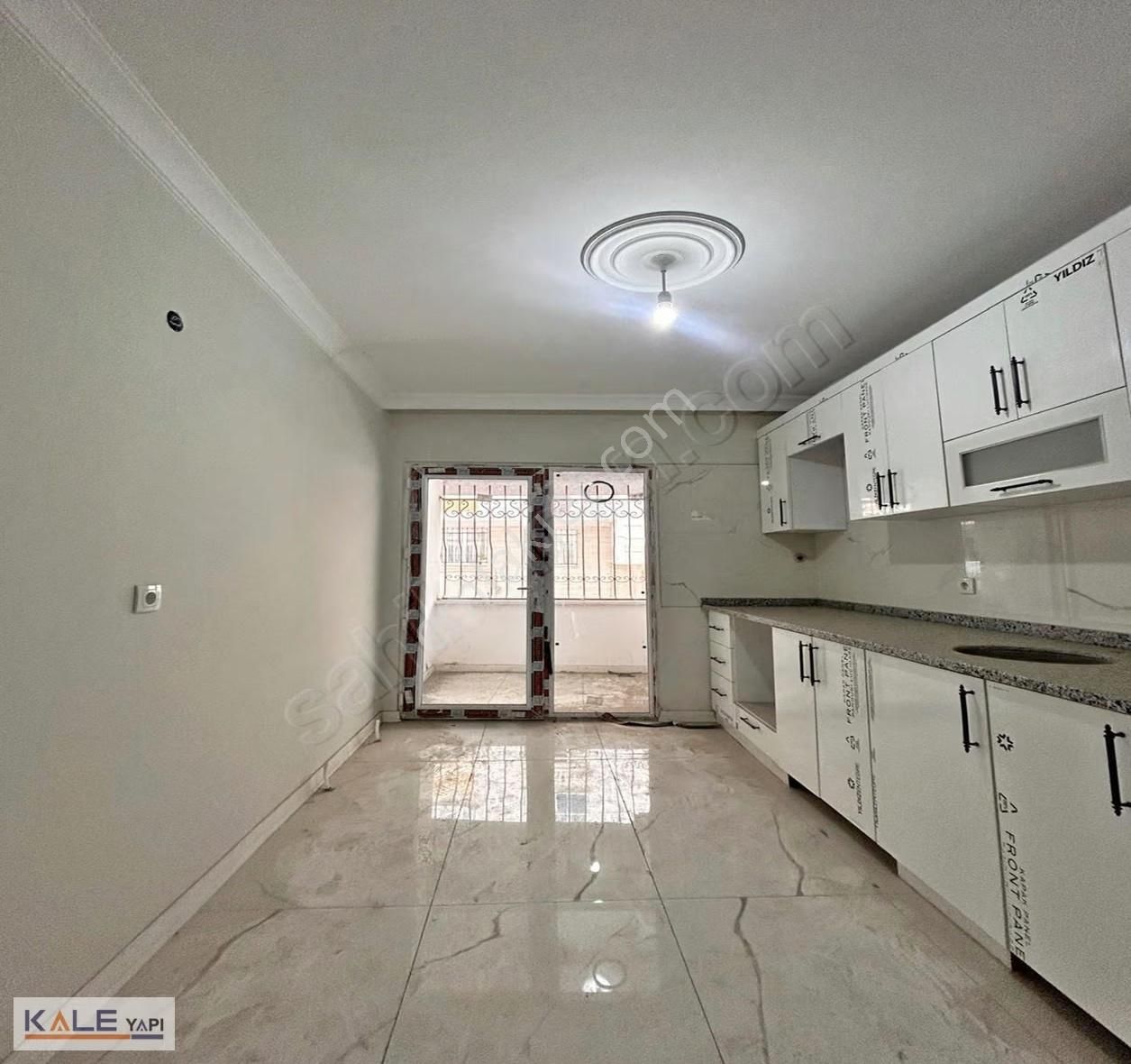 Bahçeşehire Komşu Yüksek Prim Fırsatı Satılık 3+1 Daire - Görsel 5