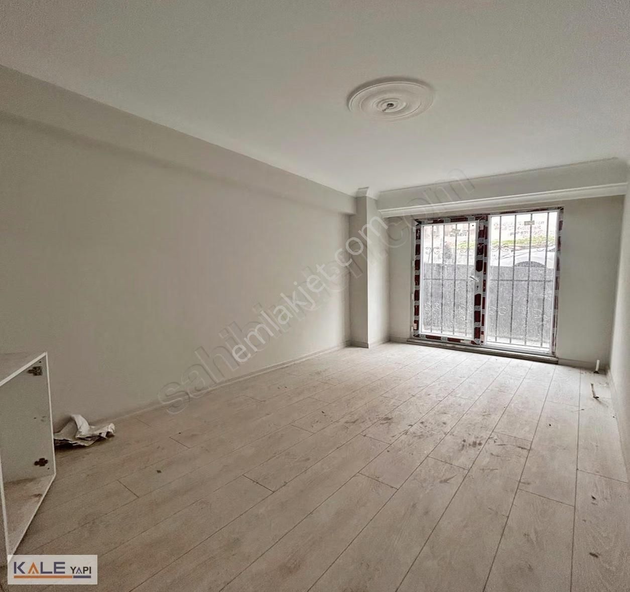 Bahçeşehire Komşu Yüksek Prim Fırsatı Satılık 3+1 Daire - Görsel 23