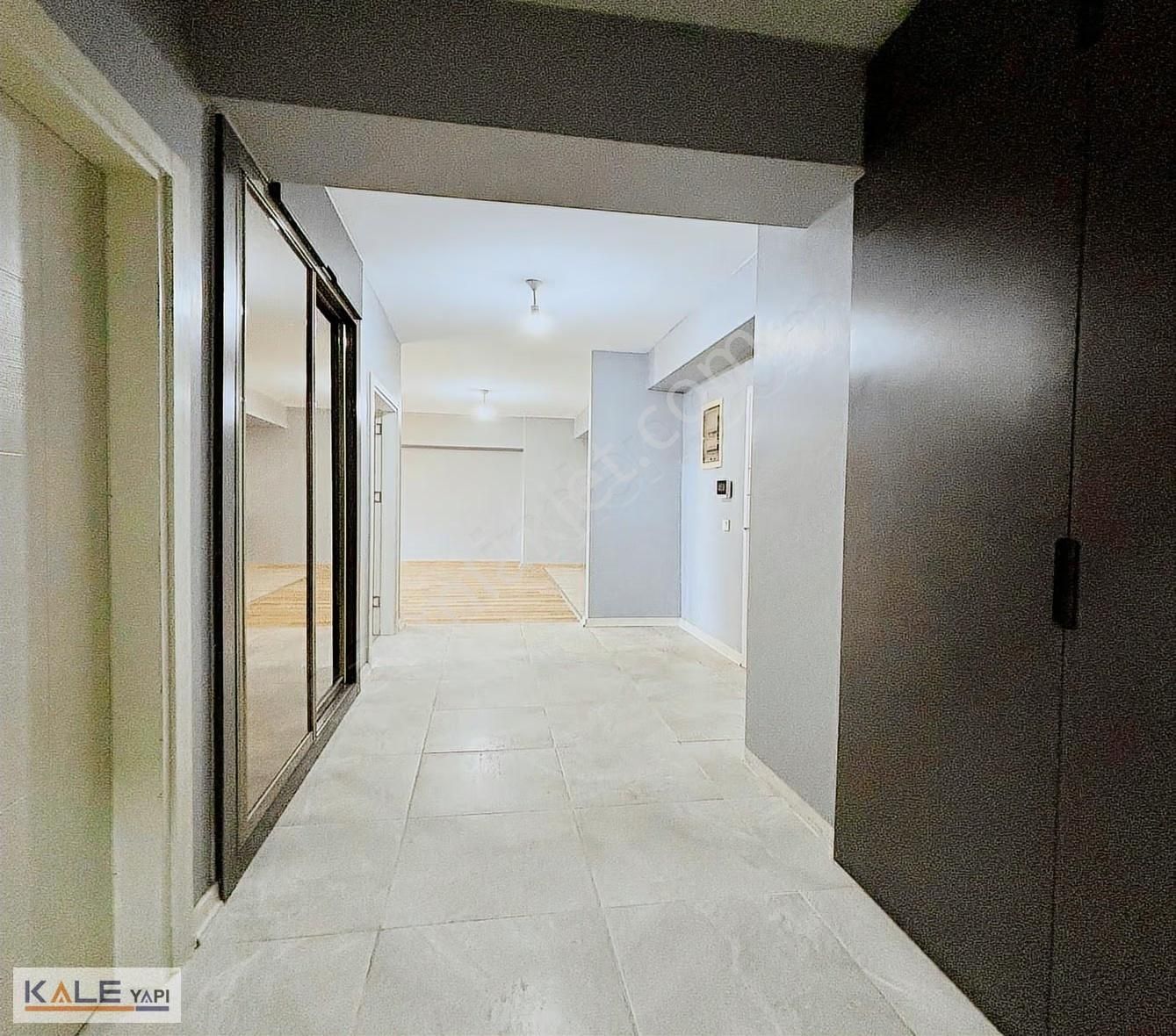Doğanaraslı Bulvarında Site İçi 2+1 Satılık Daire - Görsel 23