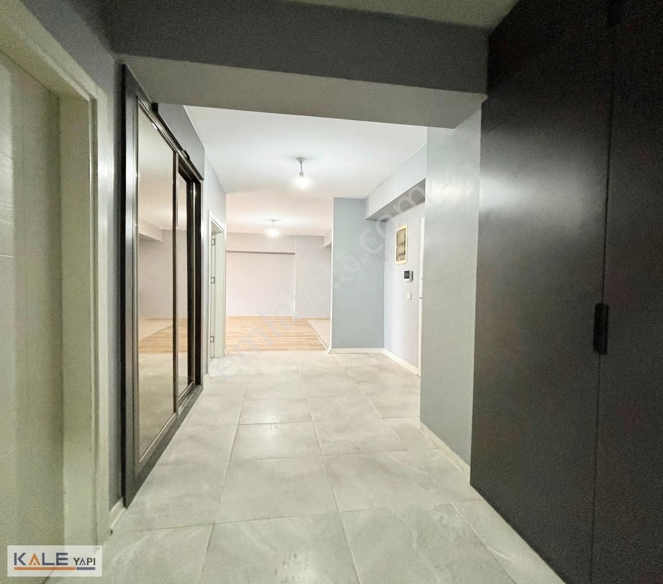 Doğanaraslı Bulvarında Site İçi 2+1 Satılık Daire - Görsel 11