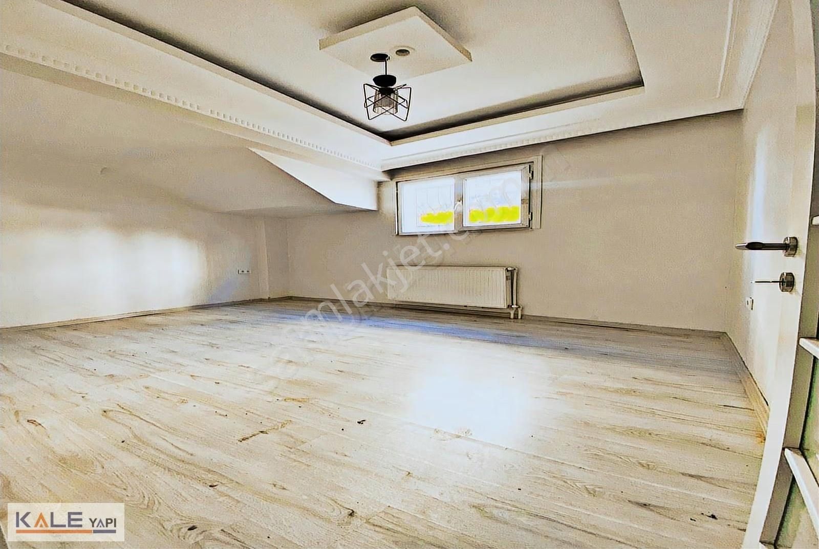 Bahçeşehir Lokasyonlu Yatırıma Ve Oturuma Uygun Fırsat 2+1 Daire - Görsel 26