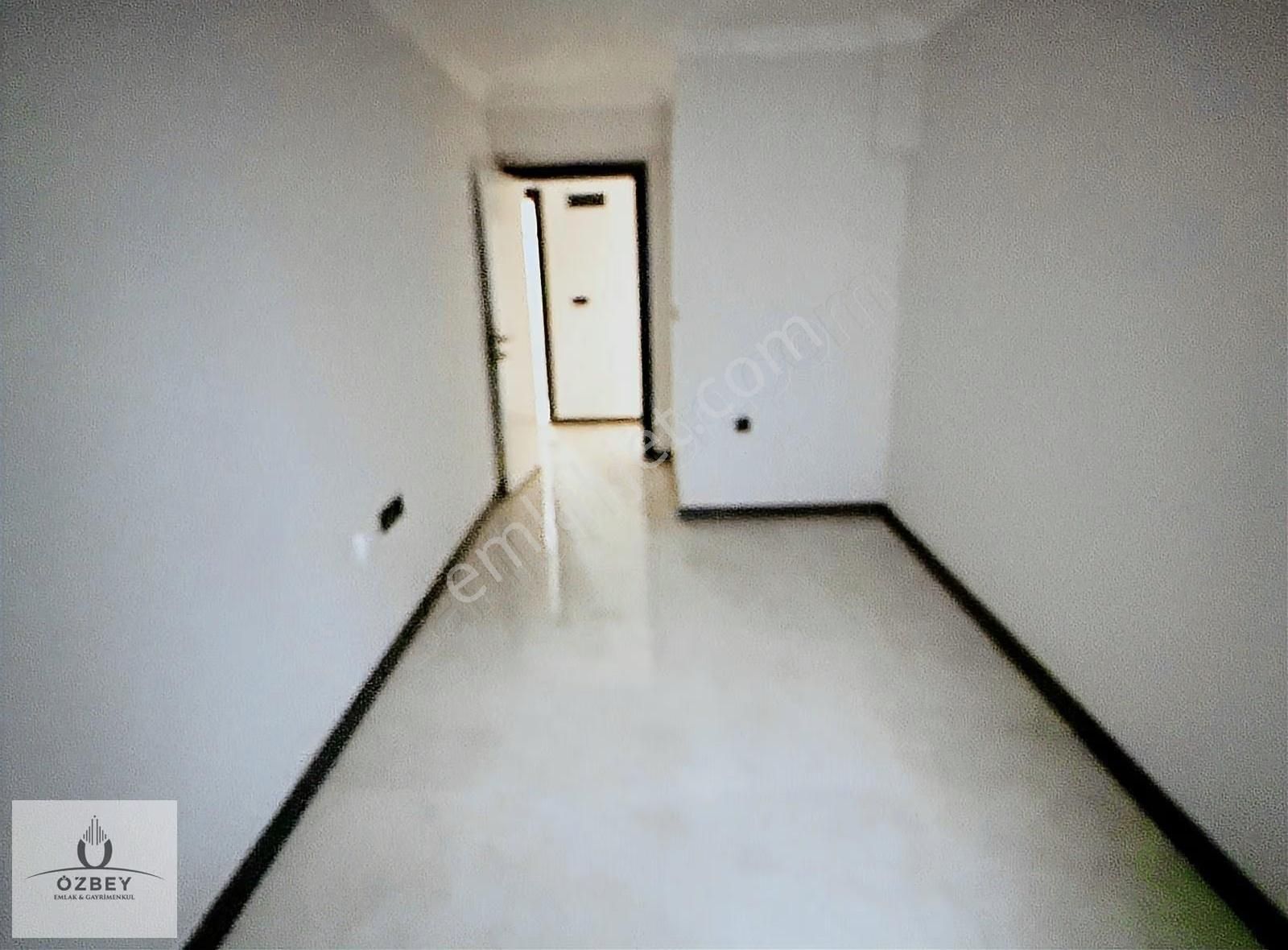 Özbey Emlaktan Vergi Dairesi Yakını Yerden Isıtma Kiralık 3+1 - Görsel 20